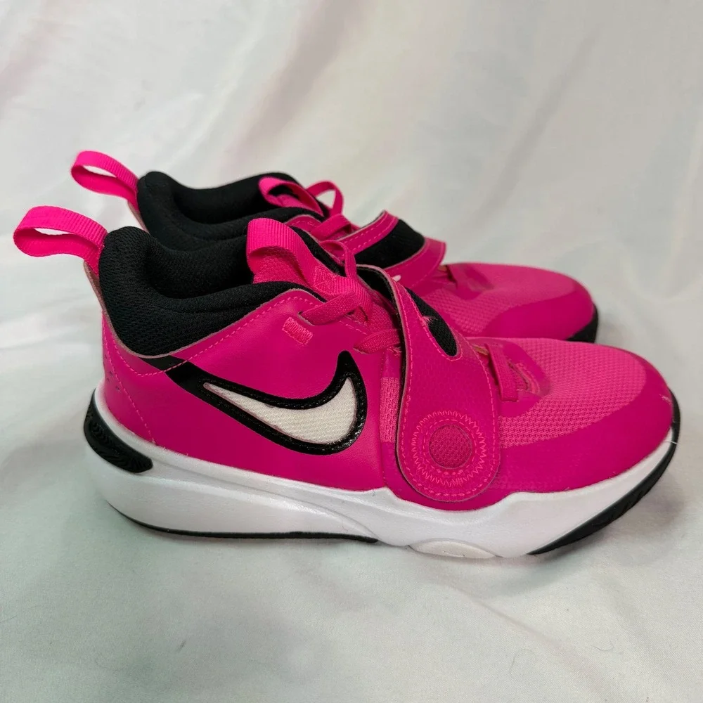 Nike Team Hustle D 11 Kids Basketball Shoes Hyper Pink White DV8994-601 Size 2Y